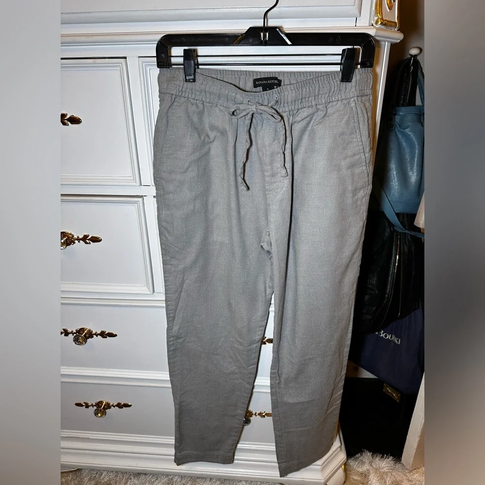 Banana Republic men’s banana